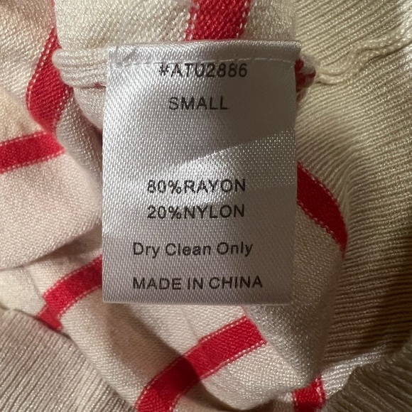 Lumiere Off Shoulder Ruffled Long Sleeve Striped Sweater Sz Small - Picture 4 of 4